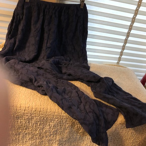 cut loose Pants & Jumpsuits Cut Loose Pants Elastic Waist Size M